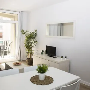 https://sant-jordi-apartments-sagrada-familia.topbarcelonahotels.com