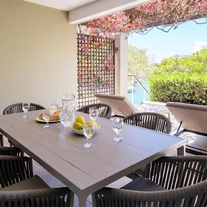 https://001-altmore.hotels-capetown.com